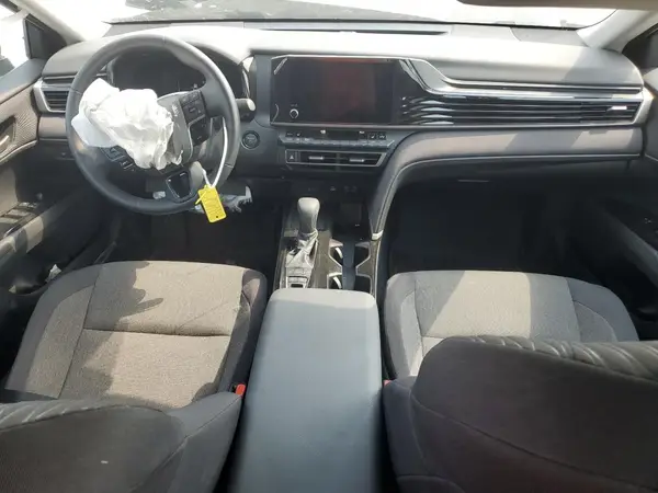 4T1DAACK9SU037170 2025 TOYOTA CAMRY - Image 8