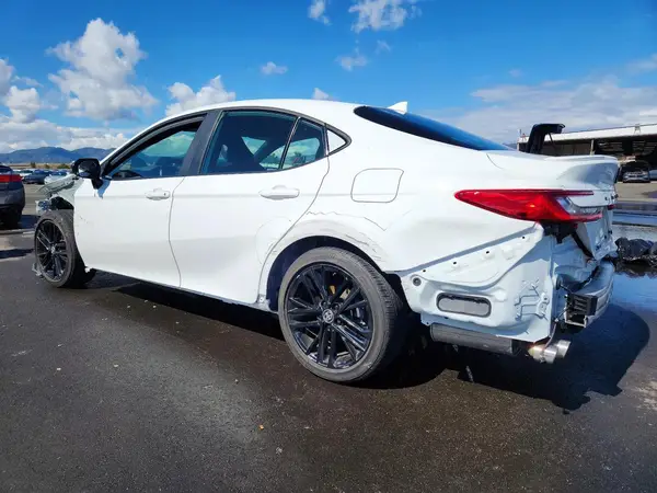 4T1DAACK9SU041168 2025 TOYOTA CAMRY - Image 2
