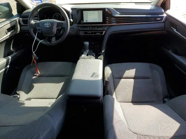4T1DAACK9SU041736 2025 TOYOTA CAMRY - Image 8