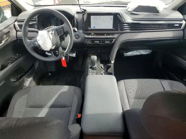 4T1DAACK9SU043759 2025 TOYOTA CAMRY - Image 8