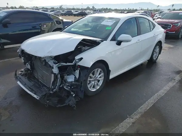 4T1DAACK9SU044331 2025 TOYOTA CAMRY - Image 2