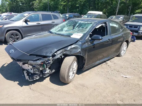 4T1DAACK9SU048282 2025 TOYOTA CAMRY - Image 2