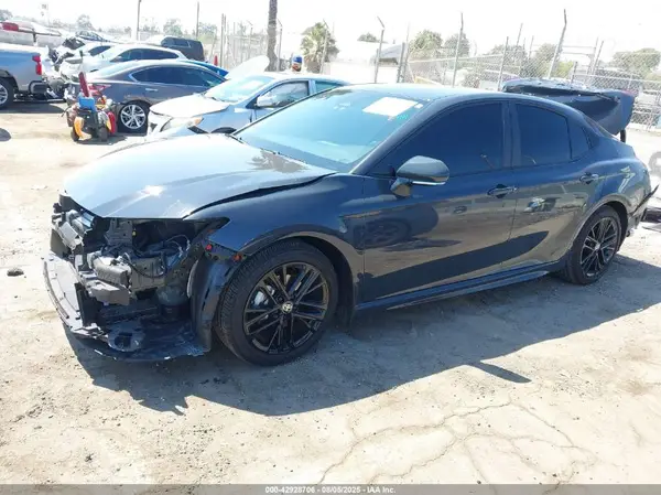4T1DAACK9SU049528 2025 TOYOTA CAMRY - Image 2