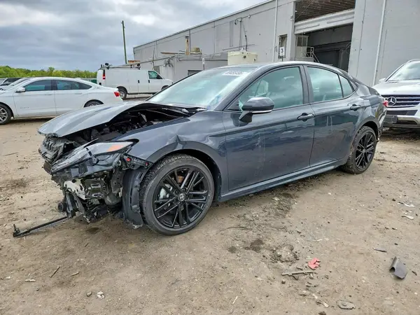 4T1DAACK9SU049593 2025 TOYOTA CAMRY - Image 1