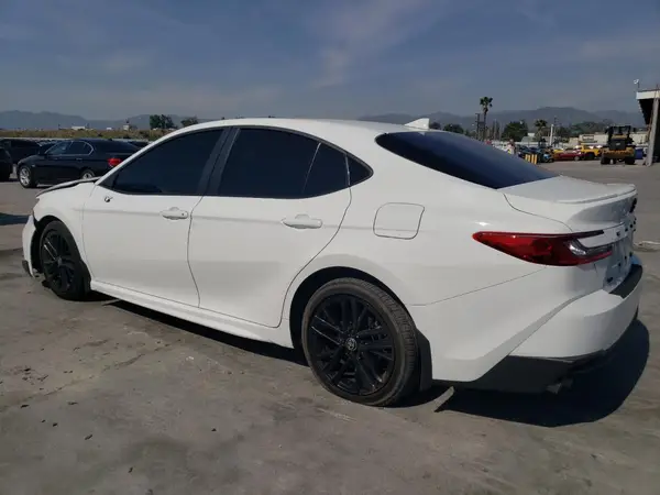 4T1DAACK9SU050288 2025 TOYOTA CAMRY - Image 2