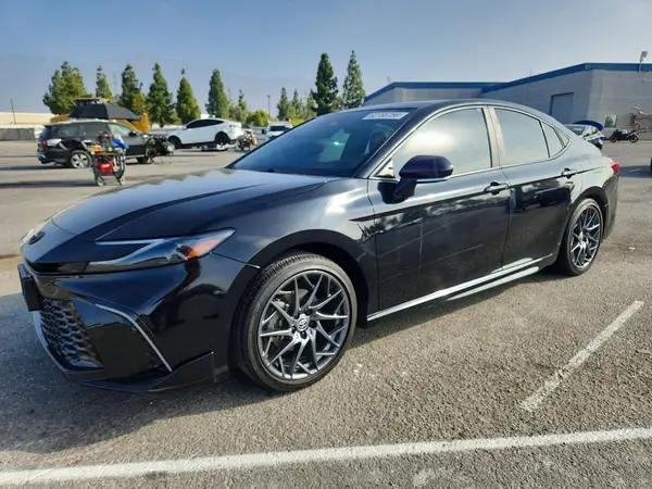 4T1DAACK9SU052204 2025 TOYOTA CAMRY - Image 1