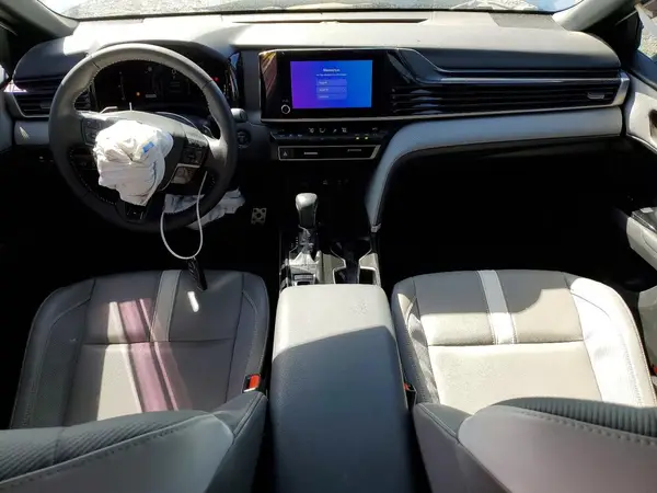 4T1DAACK9SU058584 2025 TOYOTA CAMRY - Image 8