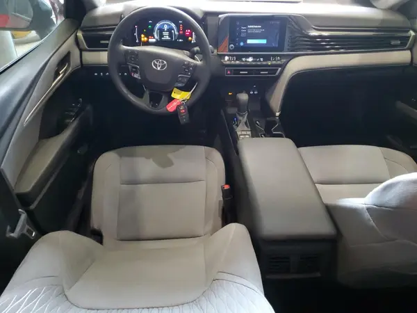 4T1DAACK9SU060643 2025 TOYOTA CAMRY - Image 8
