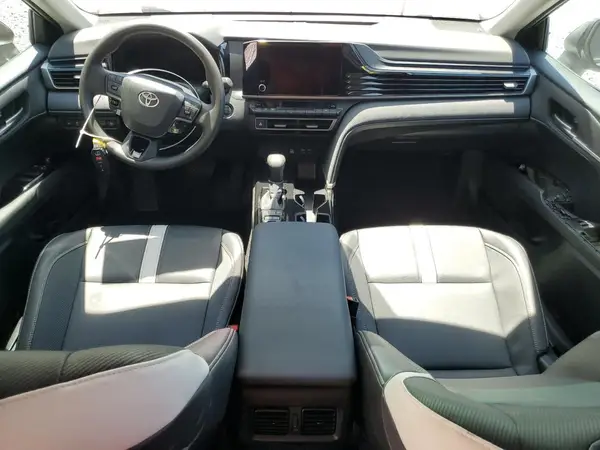 4T1DAACK9SU064269 2025 TOYOTA CAMRY - Image 8