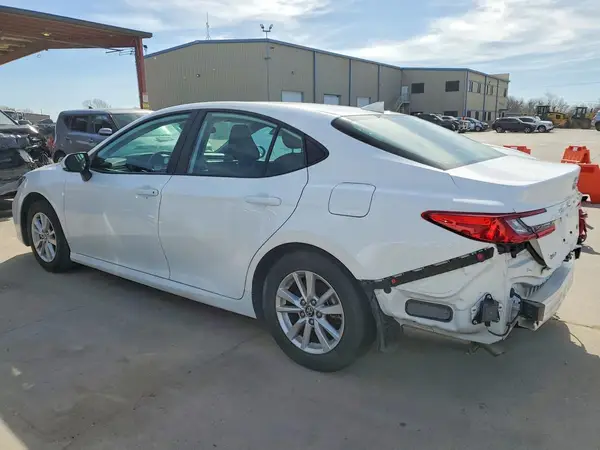 4T1DAACK9SU068001 2025 TOYOTA CAMRY - Image 2