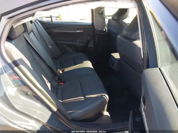 4T1DAACK9SU069097 2025 TOYOTA CAMRY - Image 8