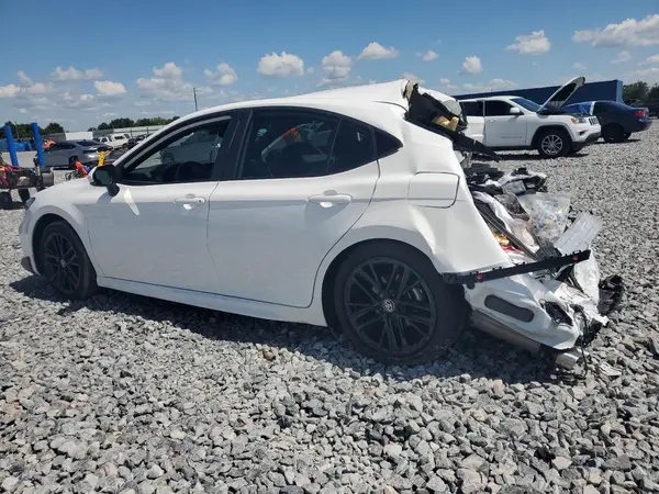 4T1DAACK9SU069696 2025 TOYOTA CAMRY - Image 2
