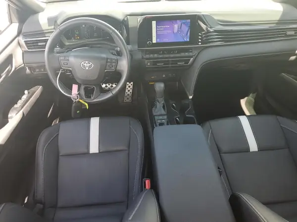 4T1DAACK9SU069696 2025 TOYOTA CAMRY - Image 8