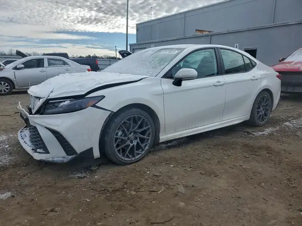 4T1DAACK9SU070394 2025 TOYOTA CAMRY - Image 1
