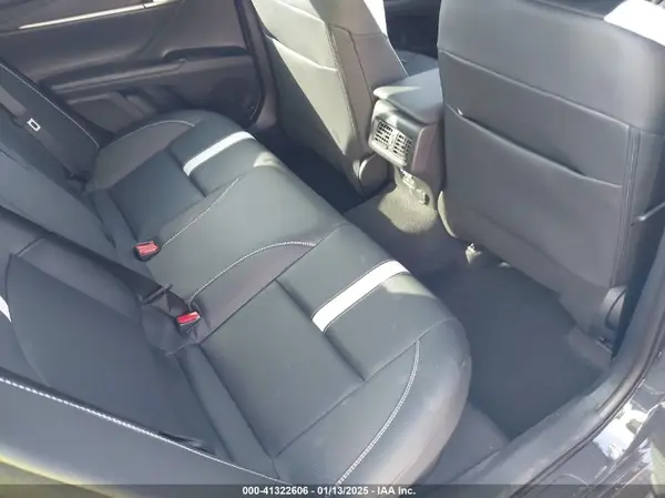 4T1DAACK9SU070802 2025 TOYOTA CAMRY - Image 8