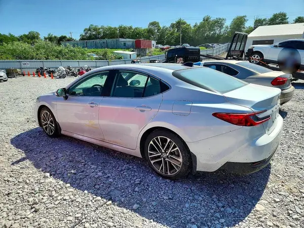 4T1DAACK9SU081346 2025 TOYOTA CAMRY - Image 2