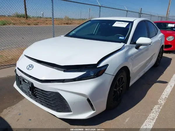 4T1DAACK9SU082464 2025 TOYOTA CAMRY - Image 2