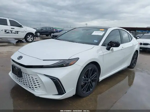 4T1DAACK9SU084151 2025 TOYOTA CAMRY - Image 2