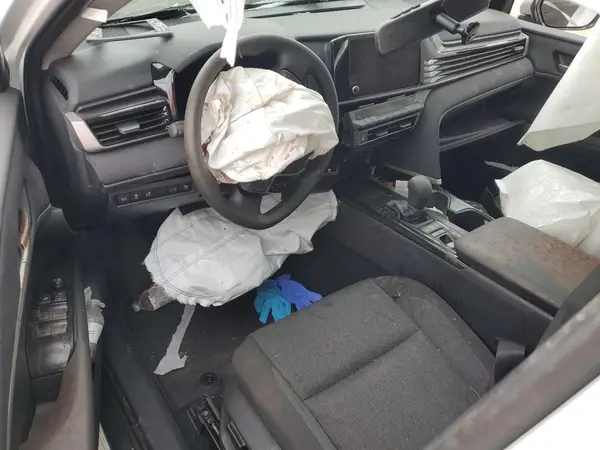 4T1DAACK9SU086966 2025 TOYOTA CAMRY - Image 8