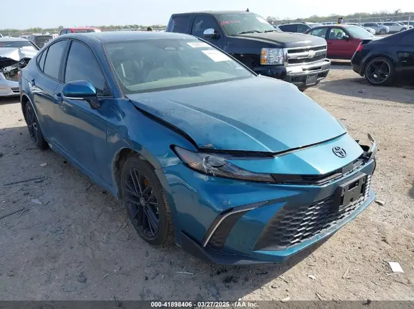 4T1DAACK9SU088779 2025 TOYOTA CAMRY - Image 1