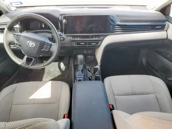 4T1DAACK9SU088992 2025 TOYOTA CAMRY - Image 8