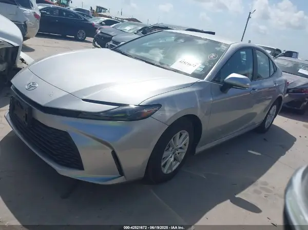4T1DAACK9SU089513 2025 TOYOTA CAMRY - Image 2