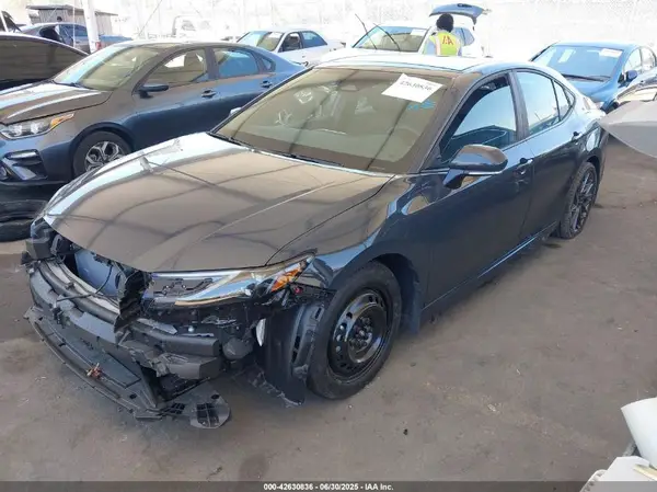 4T1DAACK9SU094498 2025 TOYOTA CAMRY - Image 2
