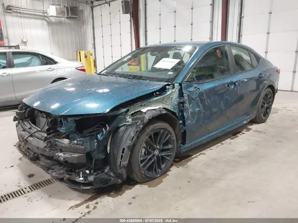 4T1DAACK9SU099362 2025 TOYOTA CAMRY - Image 2
