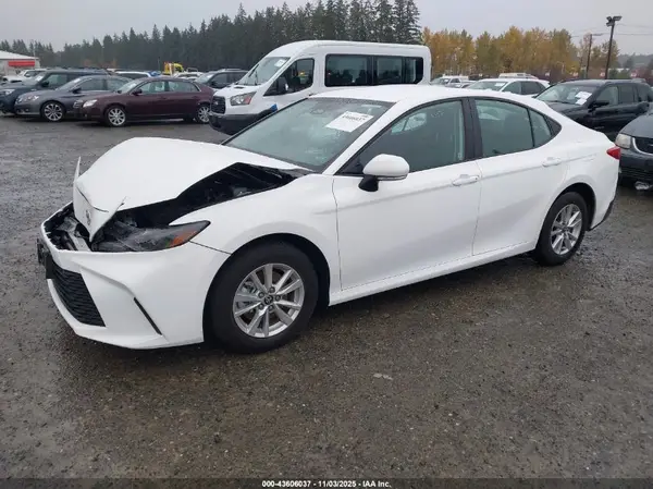 4T1DAACK9SU101787 2025 TOYOTA CAMRY - Image 2