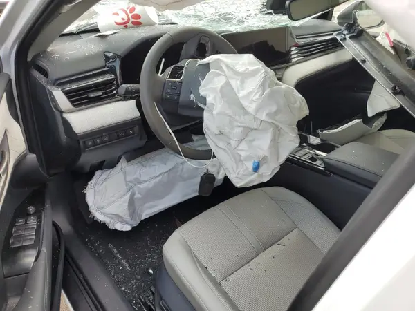 4T1DAACK9SU102339 2025 TOYOTA CAMRY - Image 8