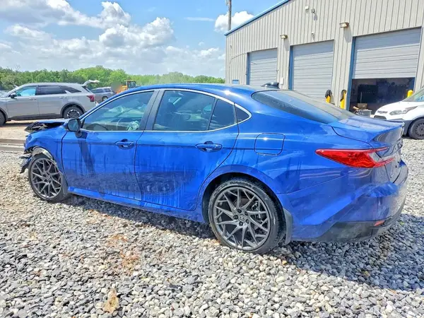 4T1DAACK9SU103345 2025 TOYOTA CAMRY - Image 2