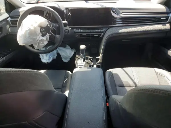 4T1DAACK9SU103345 2025 TOYOTA CAMRY - Image 8