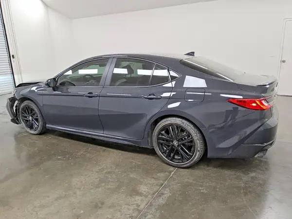 4T1DAACK9SU105676 2025 TOYOTA CAMRY - Image 2