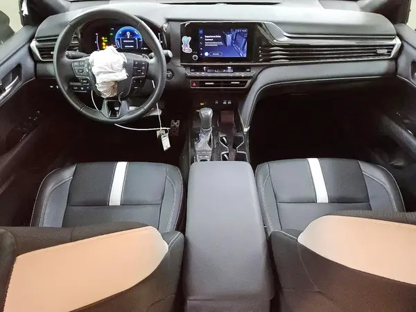 4T1DAACK9SU105676 2025 TOYOTA CAMRY - Image 8