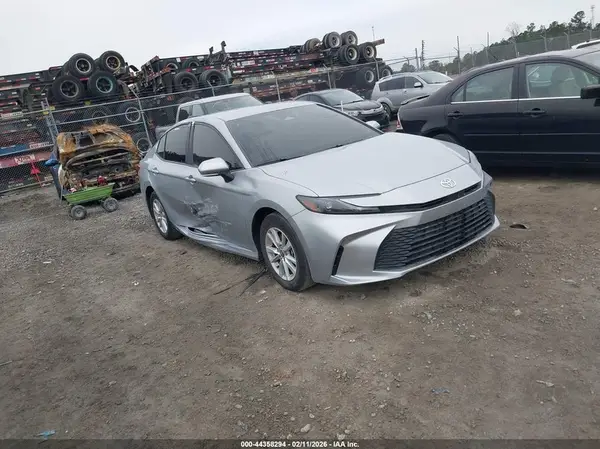 4T1DAACK9SU106617 2025 TOYOTA CAMRY - Image 1