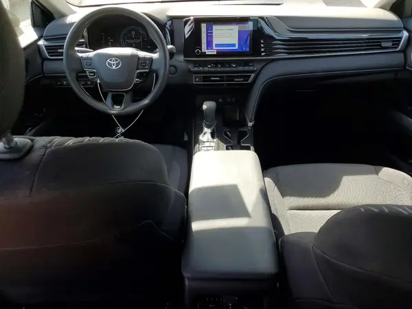4T1DAACK9SU107878 2025 TOYOTA CAMRY - Image 8
