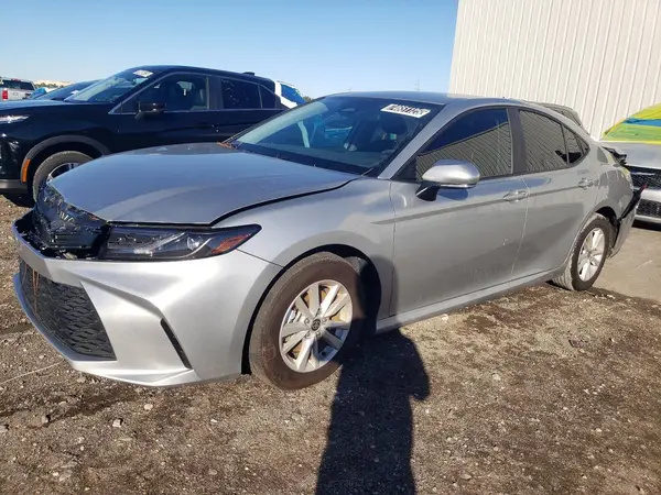4T1DAACK9SU108206 2025 TOYOTA CAMRY - Image 1
