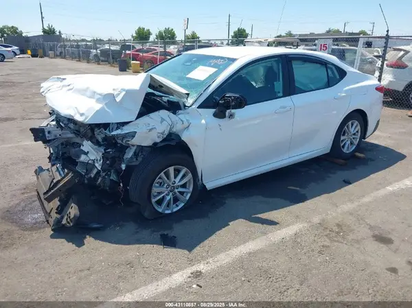 4T1DAACK9SU109520 2025 TOYOTA CAMRY - Image 2