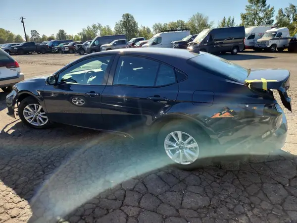 4T1DAACK9SU110649 2025 TOYOTA CAMRY - Image 2