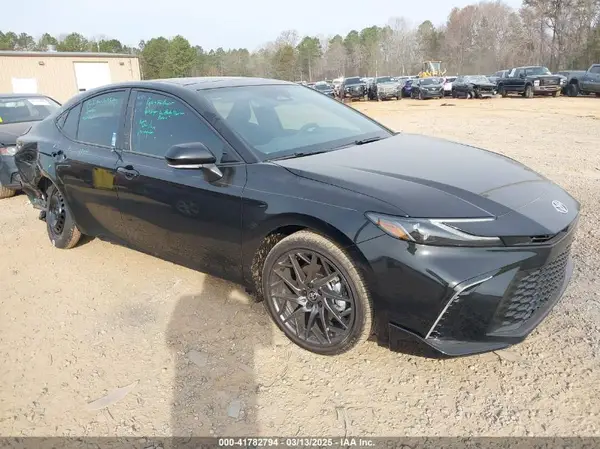4T1DAACK9SU111395 2025 TOYOTA CAMRY - Image 1