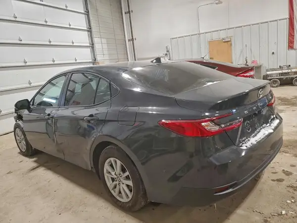 4T1DAACK9SU111896 2025 TOYOTA CAMRY - Image 2