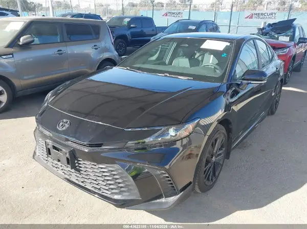4T1DAACK9SU112031 2025 TOYOTA CAMRY - Image 2