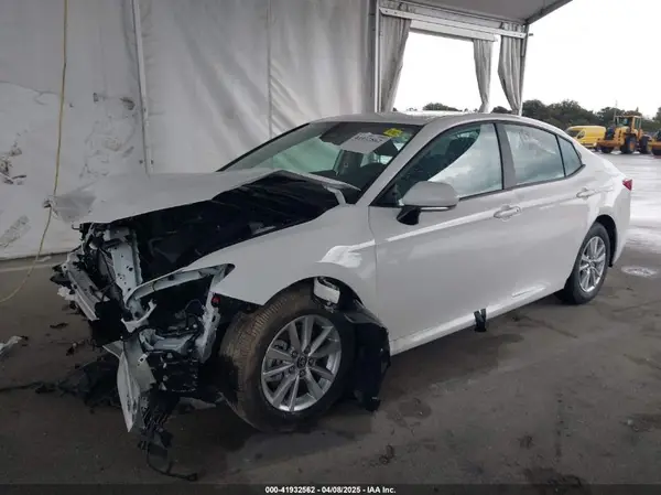 4T1DAACK9SU112515 2025 TOYOTA CAMRY - Image 2