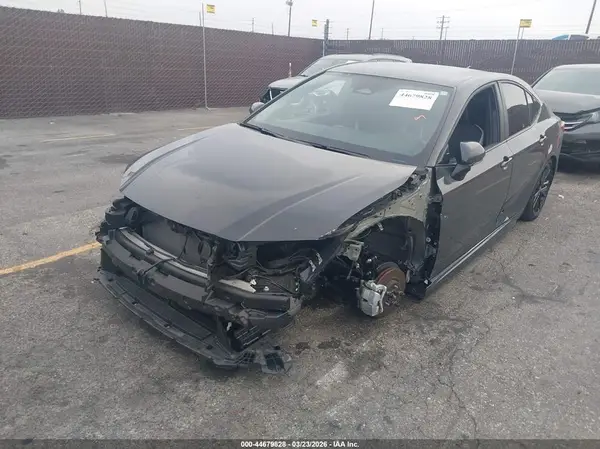 4T1DAACK9SU115897 2025 TOYOTA CAMRY - Image 2
