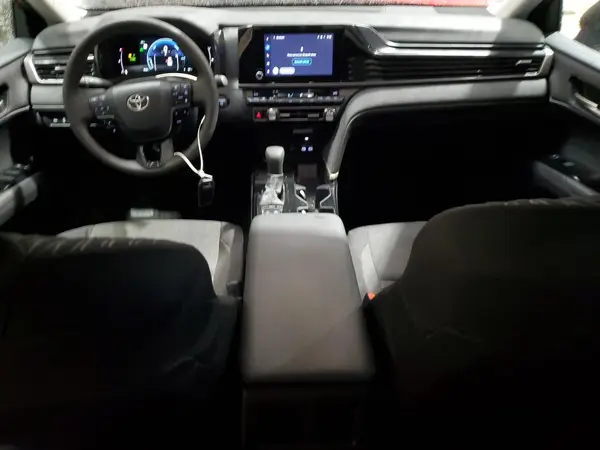 4T1DAACK9SU116130 2025 TOYOTA CAMRY - Image 8