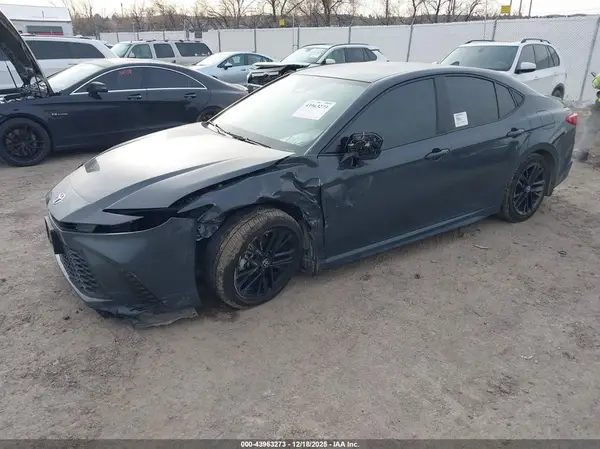 4T1DAACK9SU117164 2025 TOYOTA CAMRY - Image 2