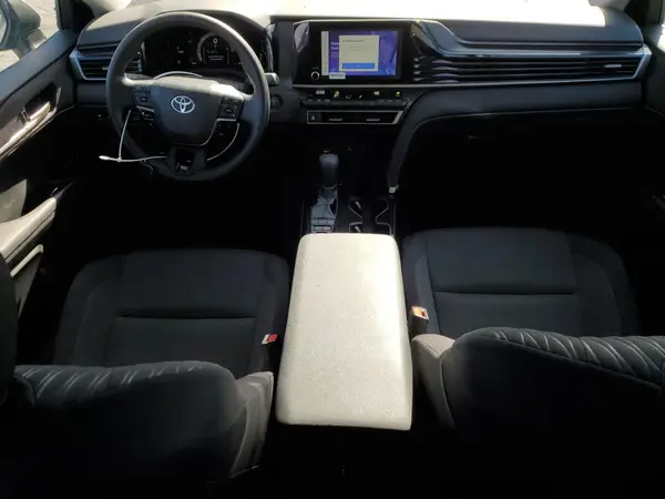 4T1DAACK9SU117181 2025 TOYOTA CAMRY - Image 8