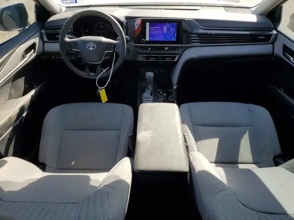 4T1DAACK9SU121425 2025 TOYOTA CAMRY - Image 8