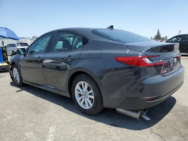 4T1DAACK9SU123398 2025 TOYOTA CAMRY - Image 2