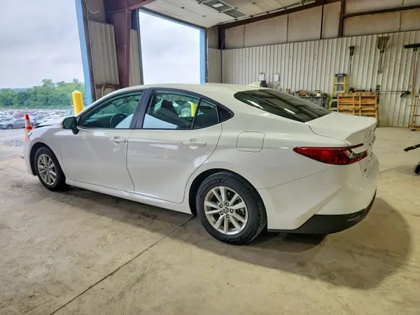 4T1DAACK9SU123613 2025 TOYOTA CAMRY - Image 2